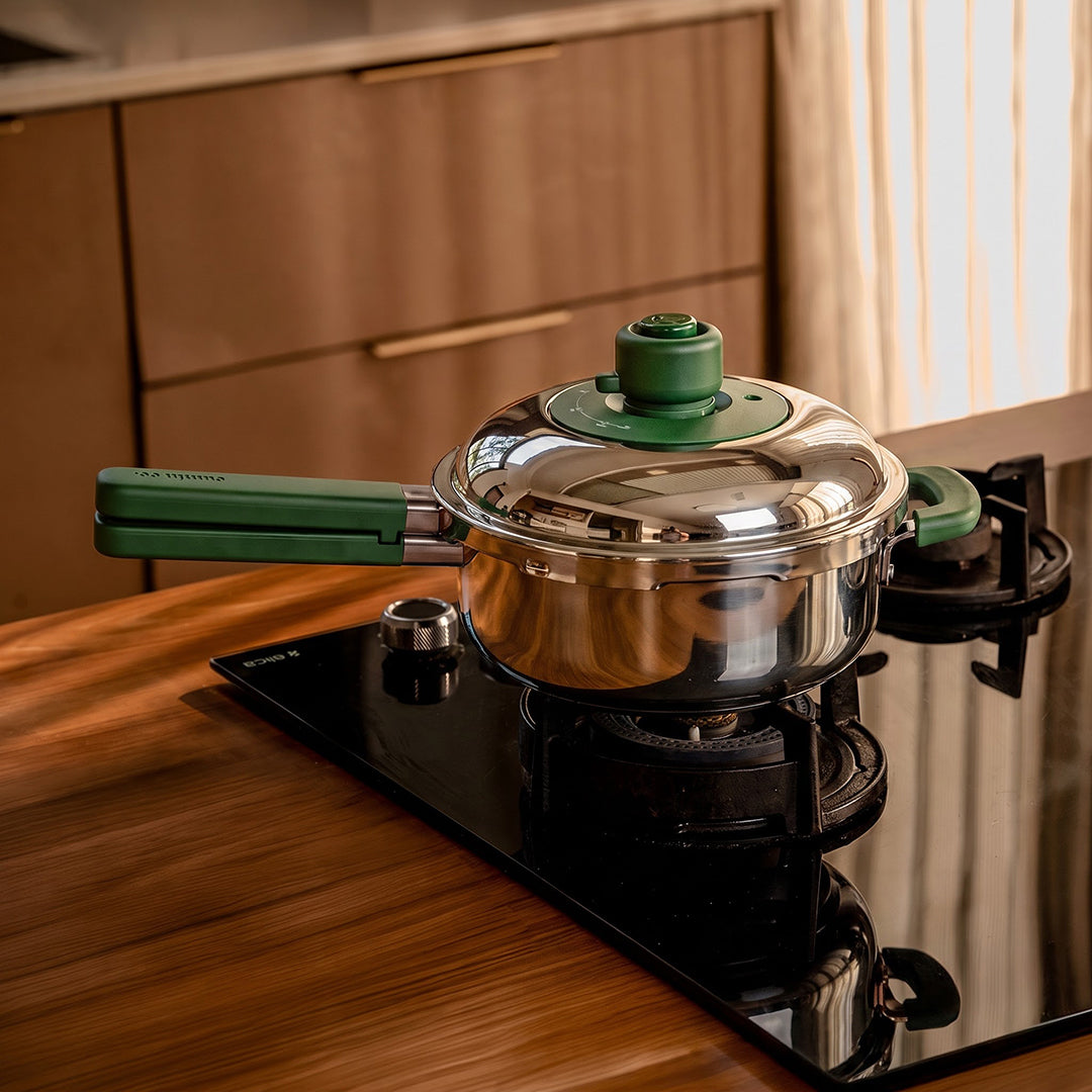 Treble Tri-Ply Pressure Cooker (3.5L) Moringa Green (Steel)