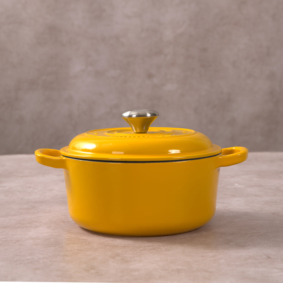 No. 8 Enamel Coated Dutch Oven