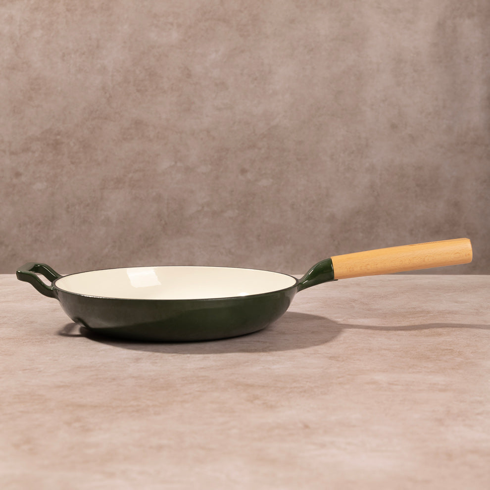 No. 10 Enamel Cast Iron Pan