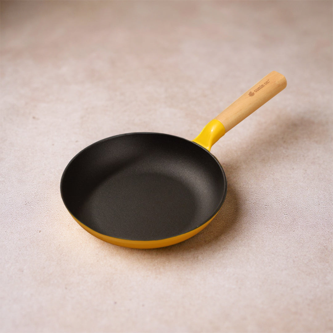 No. 8 Enamel Cast Iron Pan