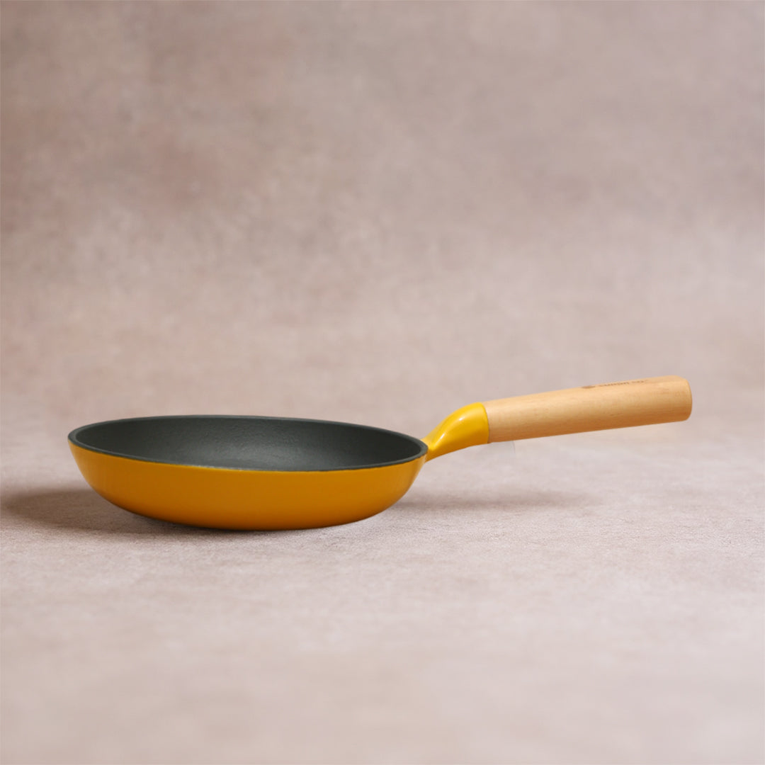 No. 8 Enamel Cast Iron Pan