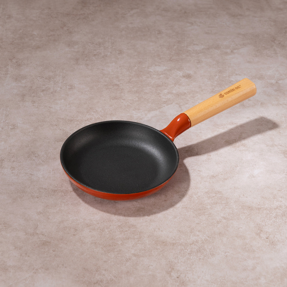 No. 6 Enamel Coated Cast Iron Pan
