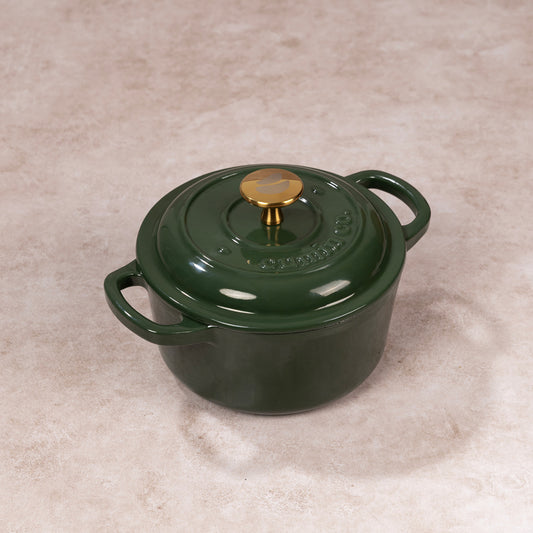 No. 6 Enamel Coated Dutch Oven