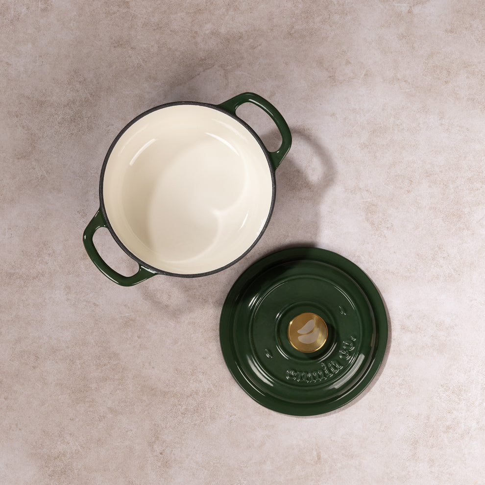 No. 6 Enamel Coated Dutch Oven