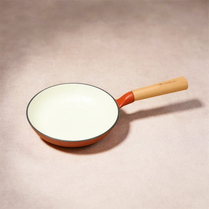No. 8 Enamel Cast Iron Pan